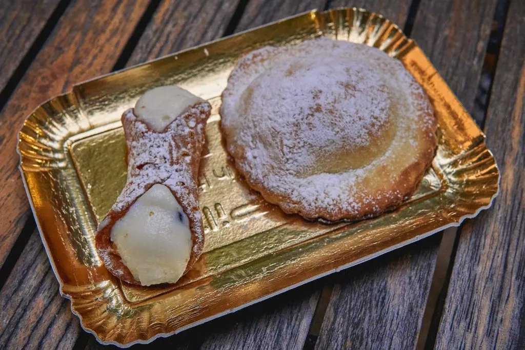 Canoli