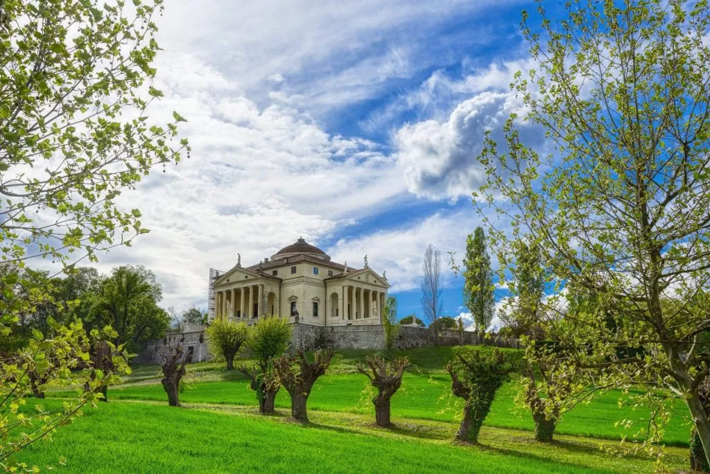 Villa rotonda